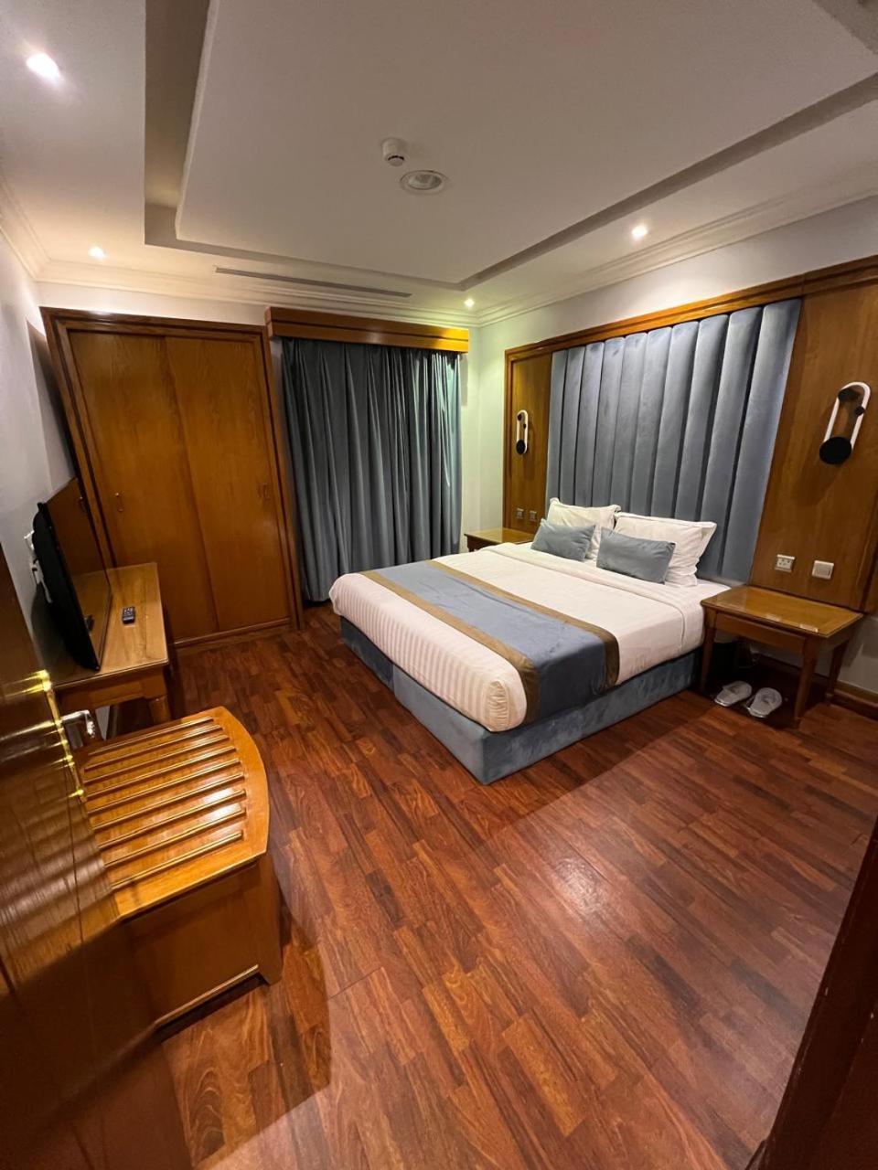 Al Masem Serviced Apartments - Exit 9 Riadh Zimmer foto