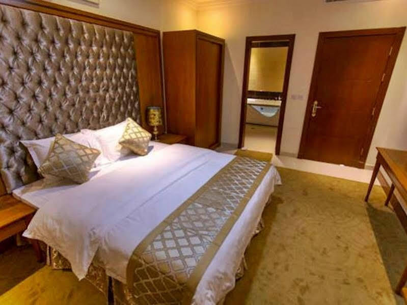 Al Masem Serviced Apartments - Exit 9 Riadh Exterior foto